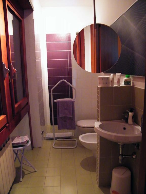 Tarcisio B&B Tavullia Phòng bức ảnh